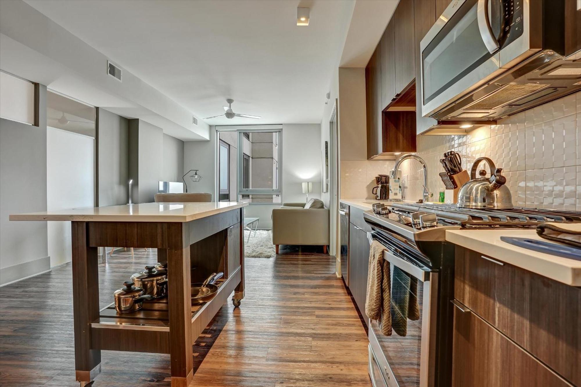 Global Luxury Suites Buckhead 애틀랜타 외부 사진